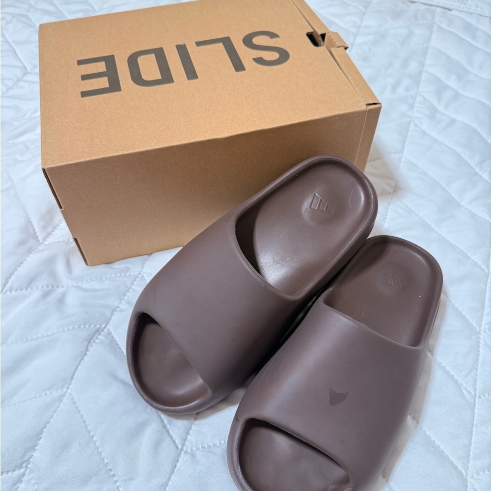 Yeezy Brown Slide Sandals